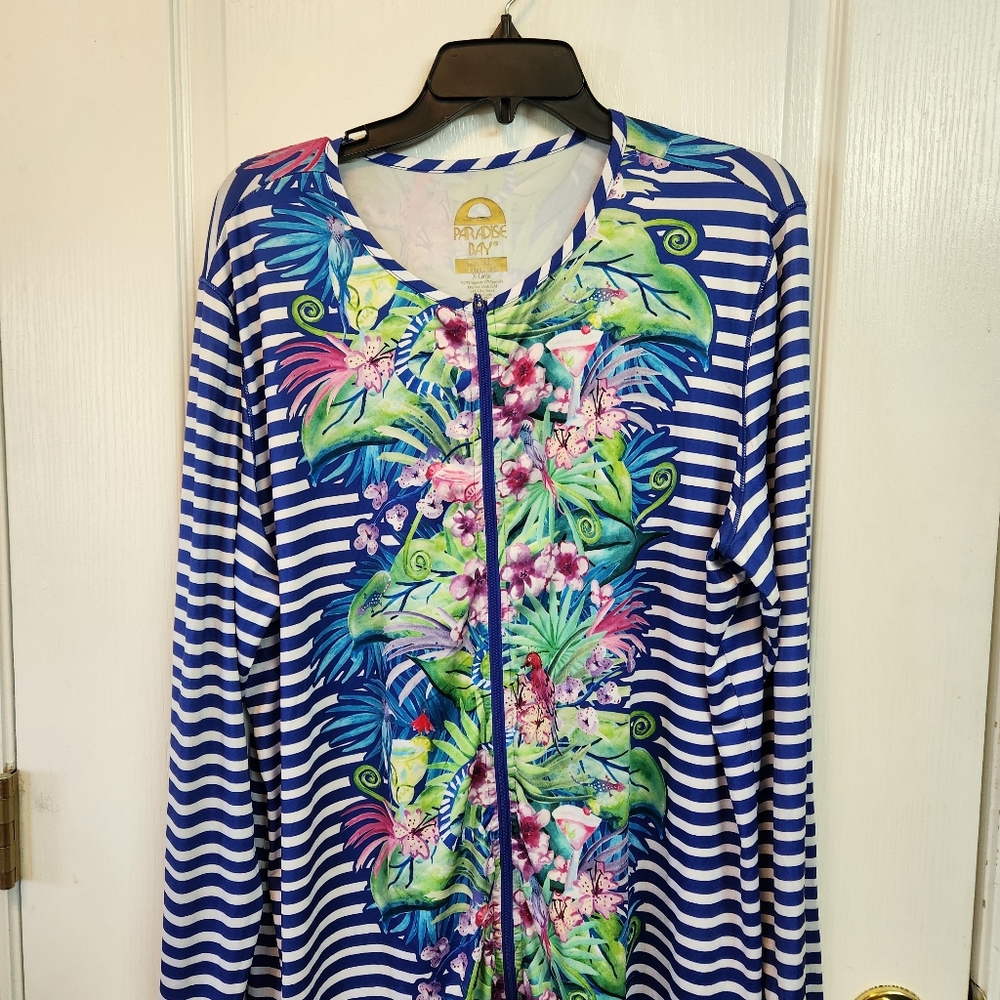 Women's Paradise Bay long sleeved top